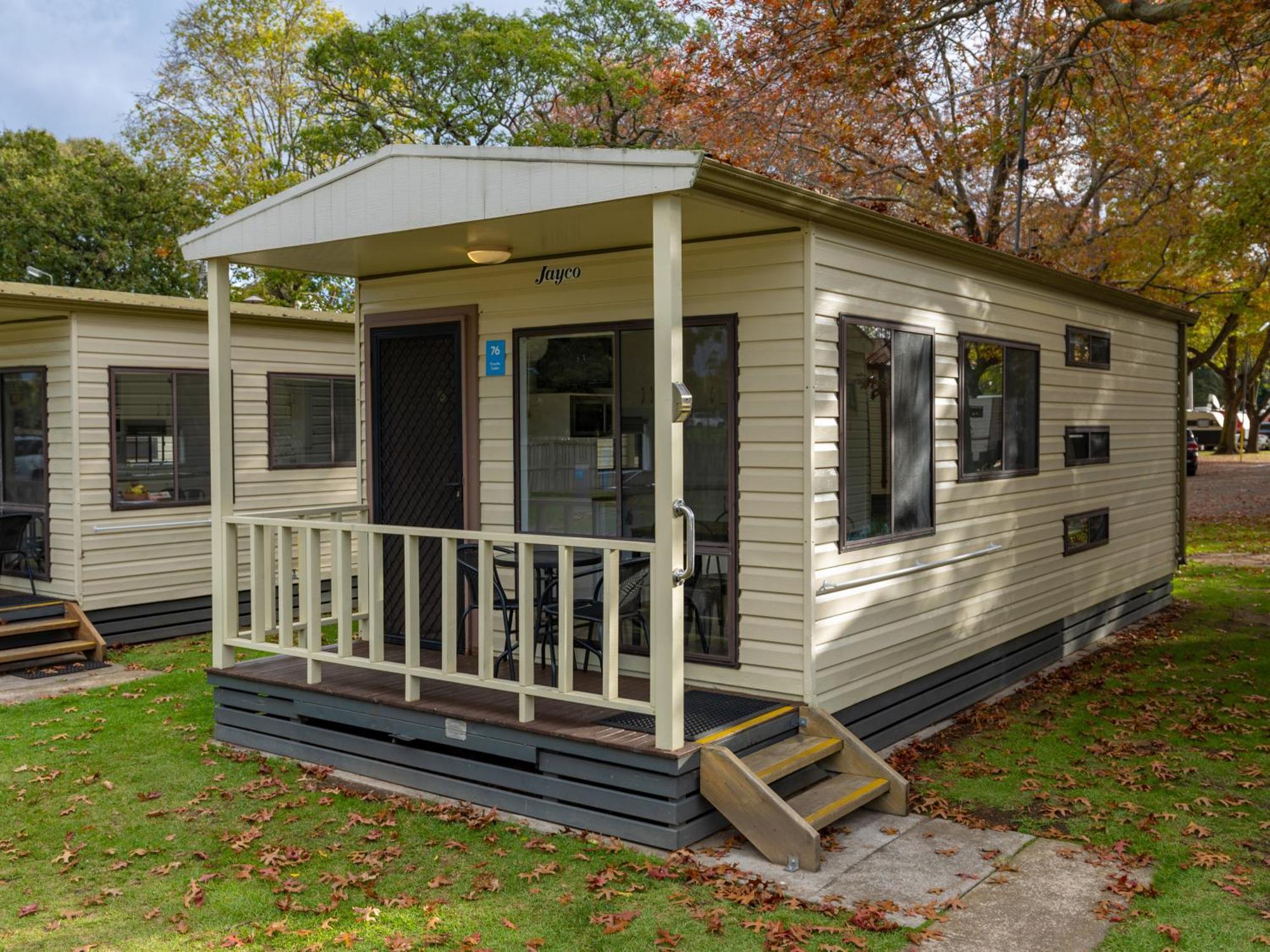 Nrma Bairnsdale Riverside Holiday Park Quarto foto