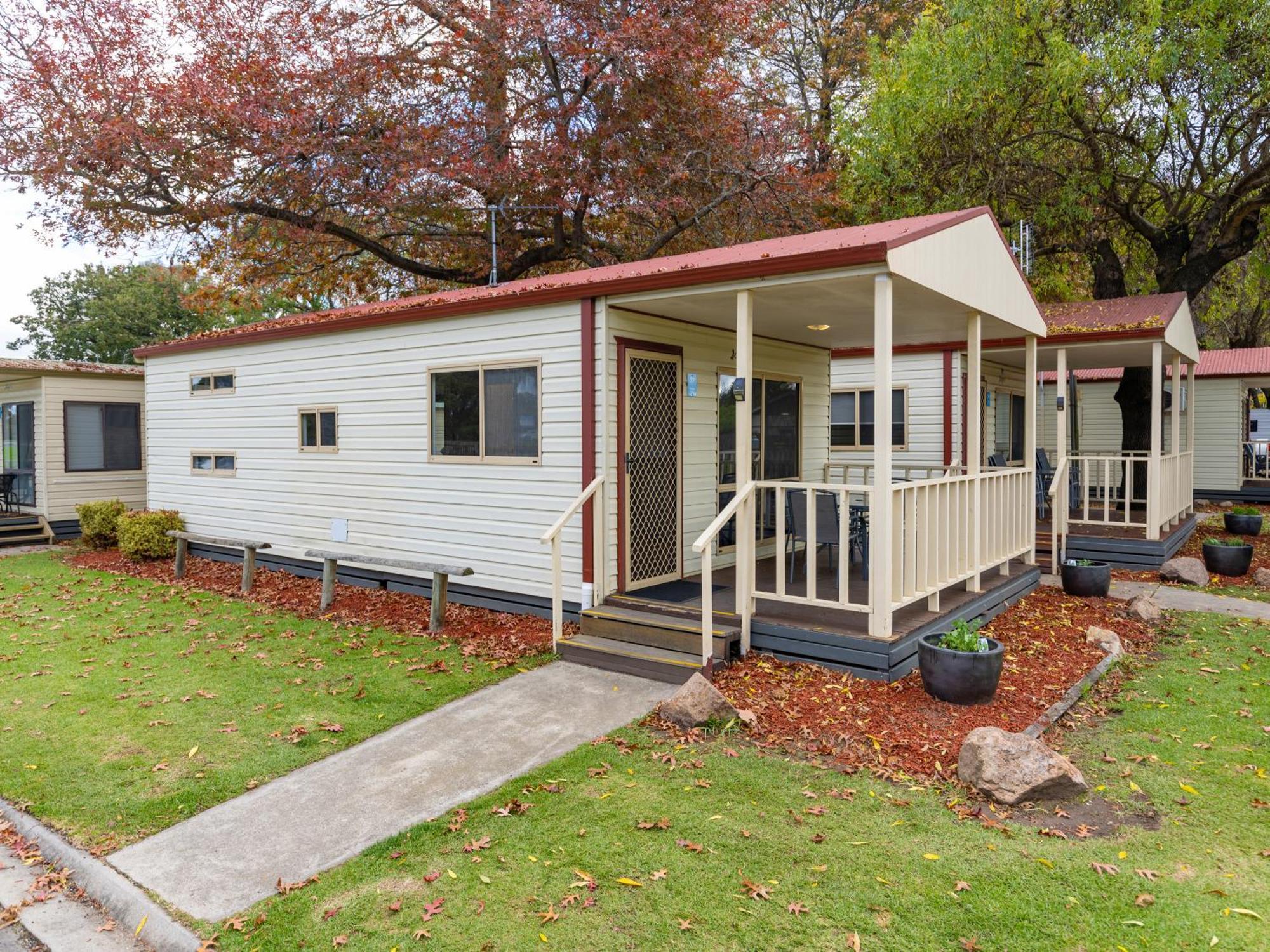 Nrma Bairnsdale Riverside Holiday Park Quarto foto
