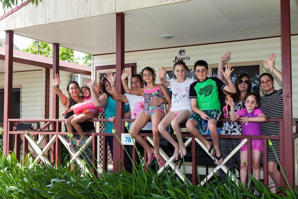 Nrma Bairnsdale Riverside Holiday Park Exterior foto